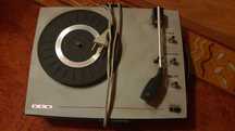 Gramofon Dux 8656 adapter