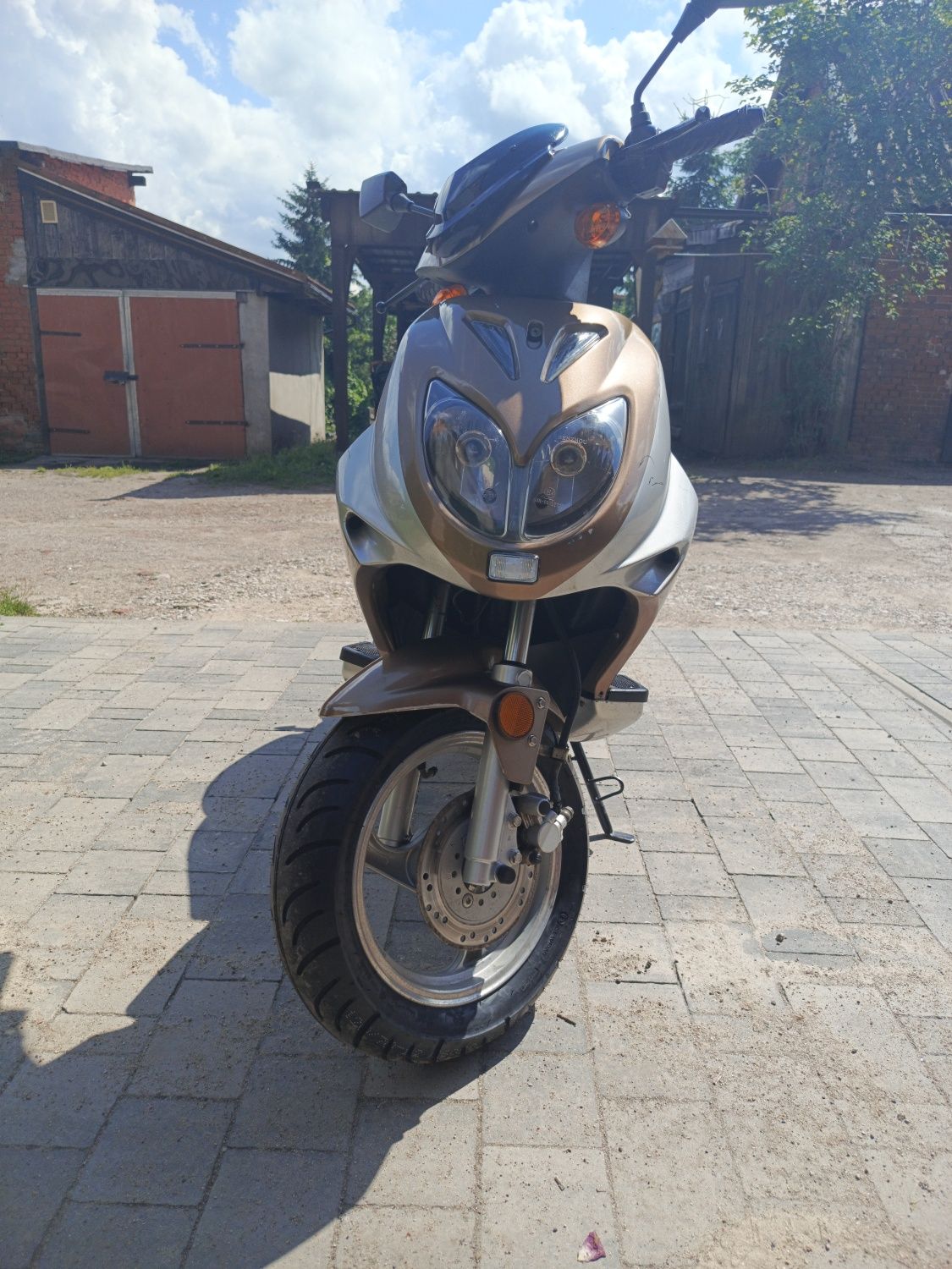 Sprzedam skuter 125 yiying 2009 r.