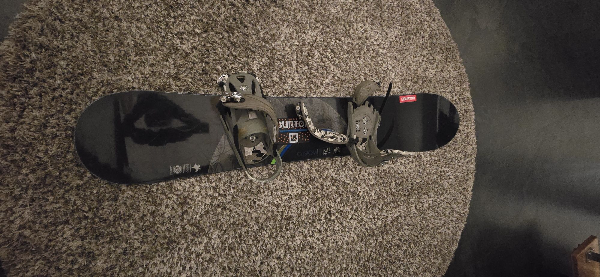 Snowboard burton custom 154