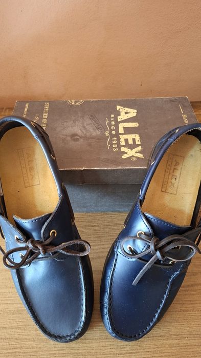 Sapatos de cerimonia em pele