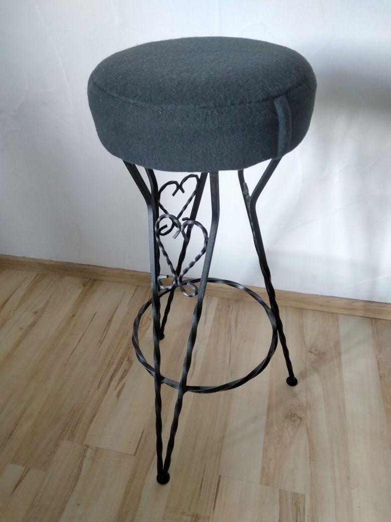 Krzesełko barowe