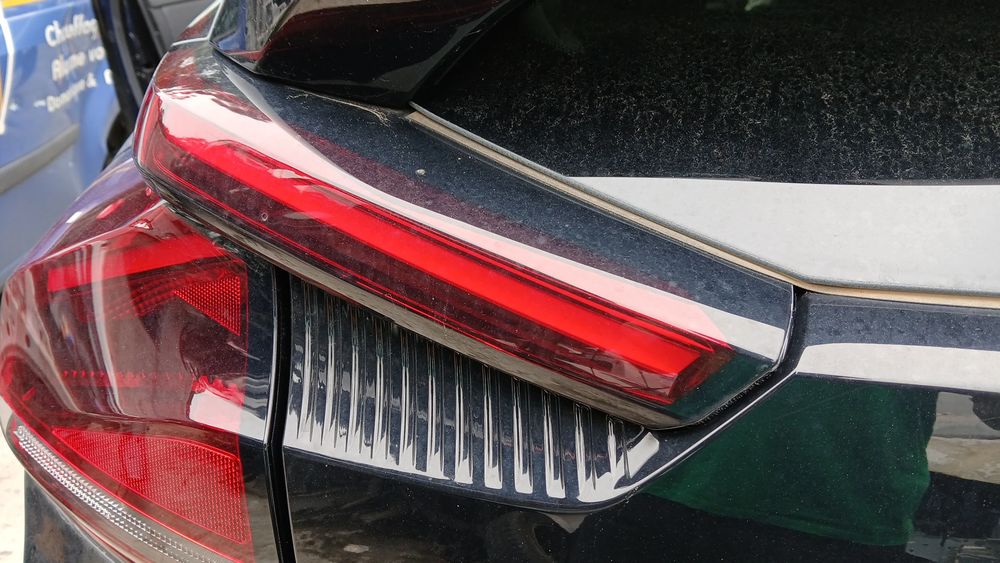 Farolim da mala esquerdo CITROËN C4 III