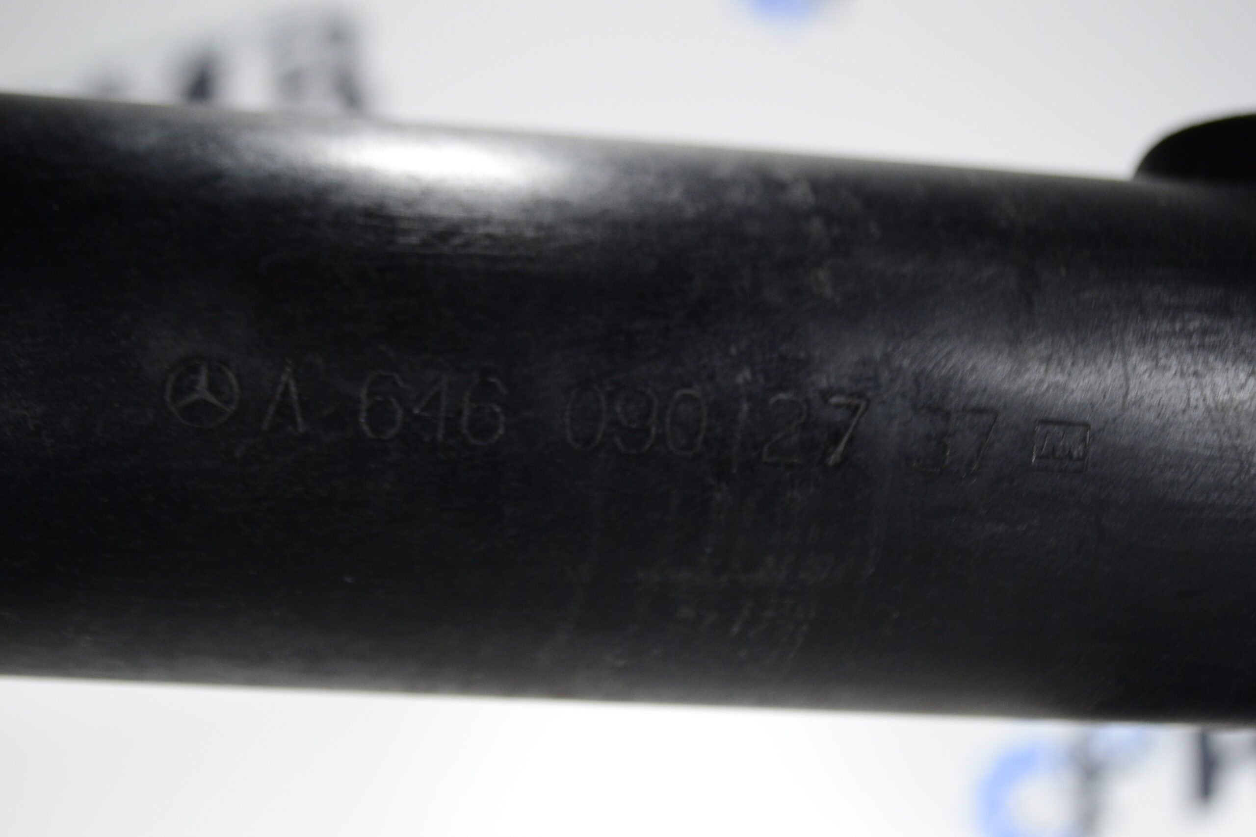 Дроссельная заслонка Мерседес Спринтер W 906 2.2cdi OM 646 A6460901670
