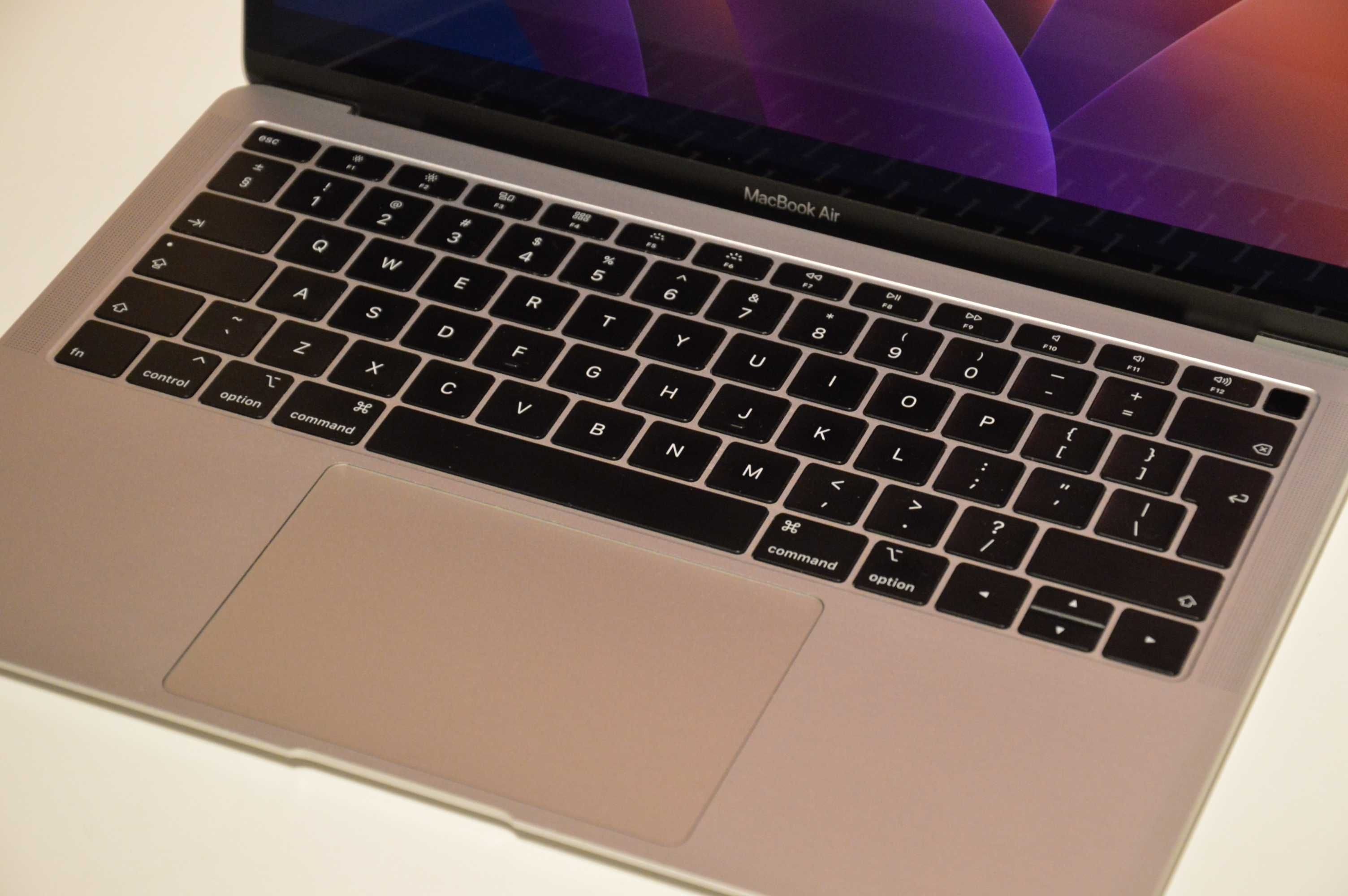Apple MacBook Air Retina 13.3" QWERTY | KOMPLET | Super Stan m1