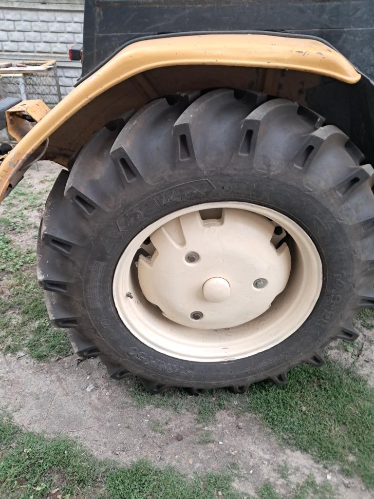 Sprzedam Ursus C360 - 4011