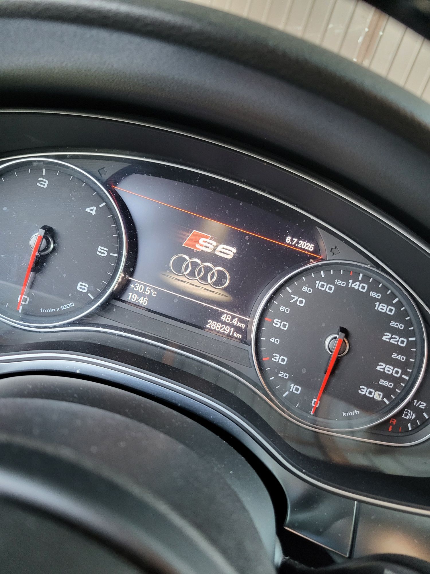 Audi a6c7 2.0tdi 177km 2011r