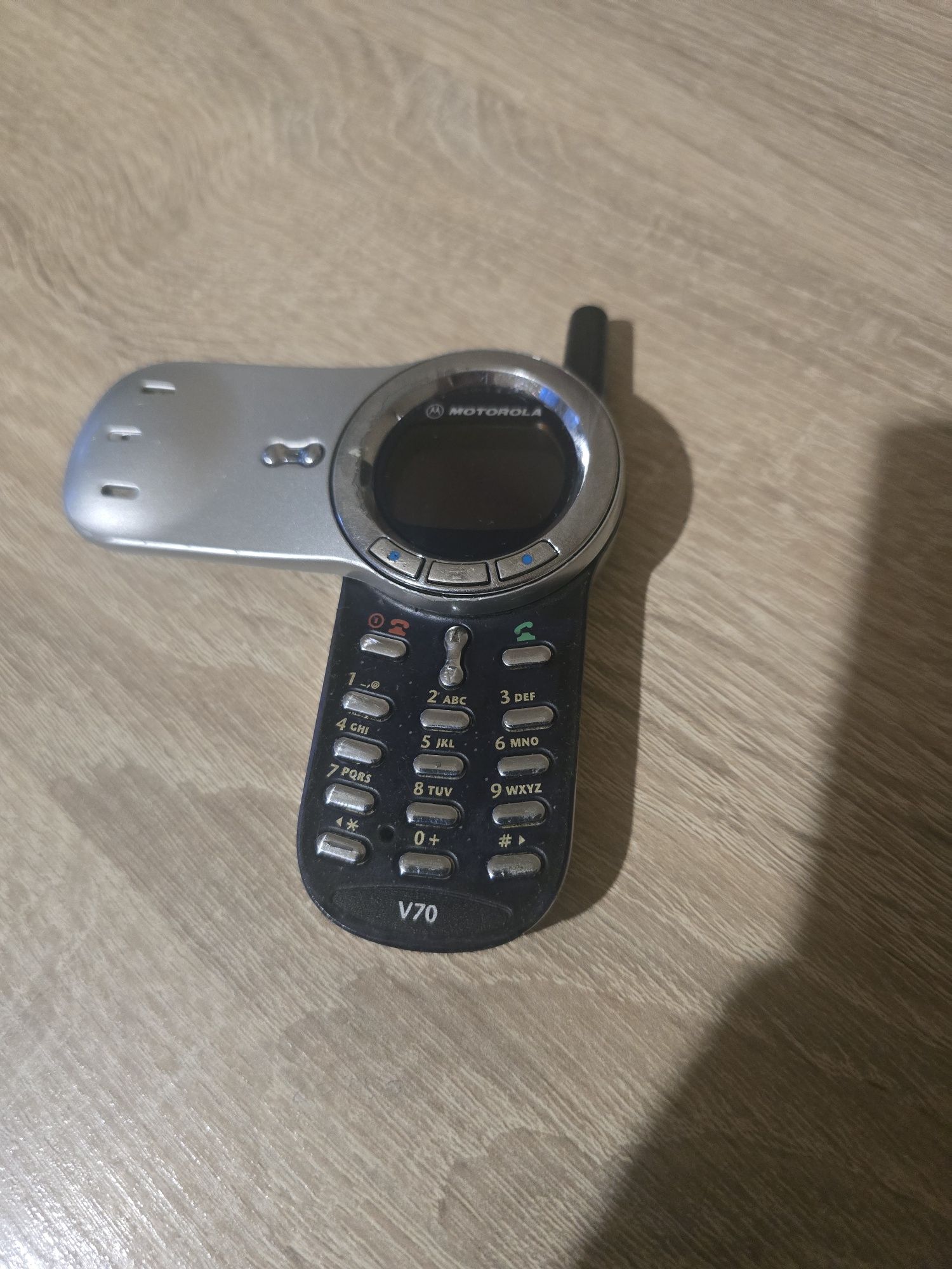 Motorola v70 unikat kolekcjonerski,zabytek gsm