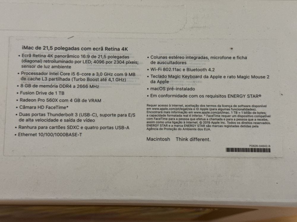 Caixas para iMac, iPad e iPhone.