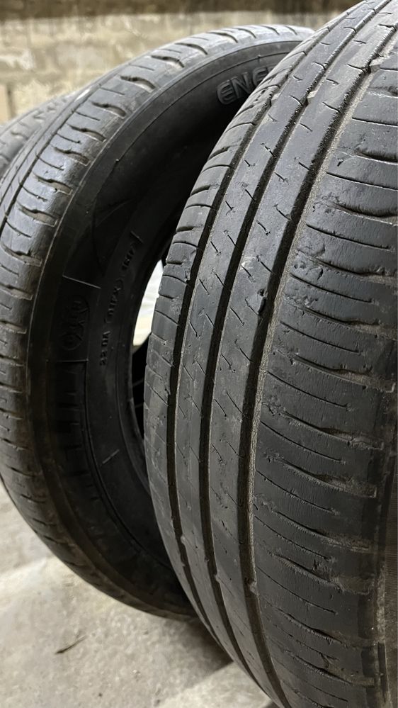 MICHELIN R15 195/60