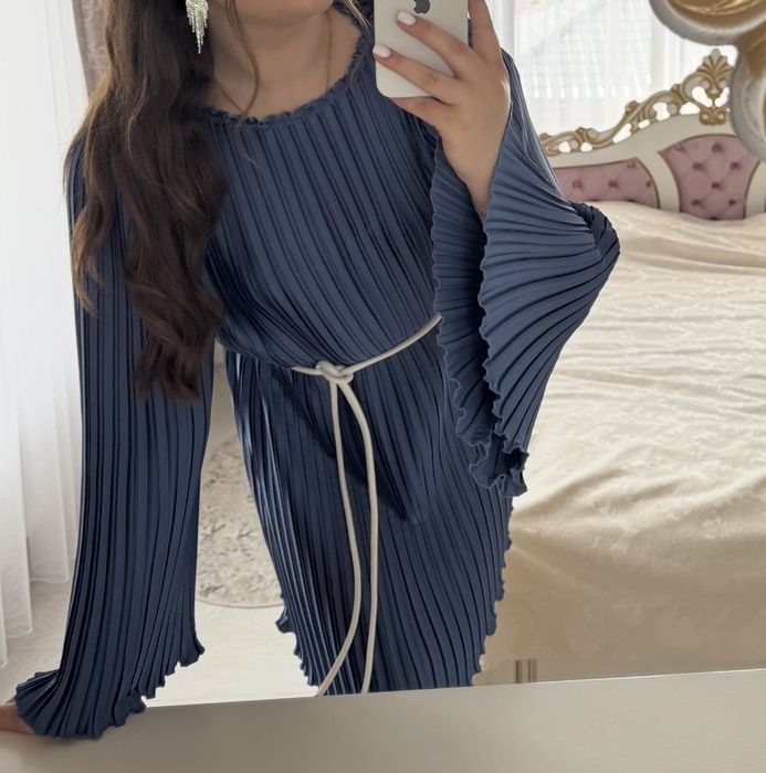 Сукня плісирована