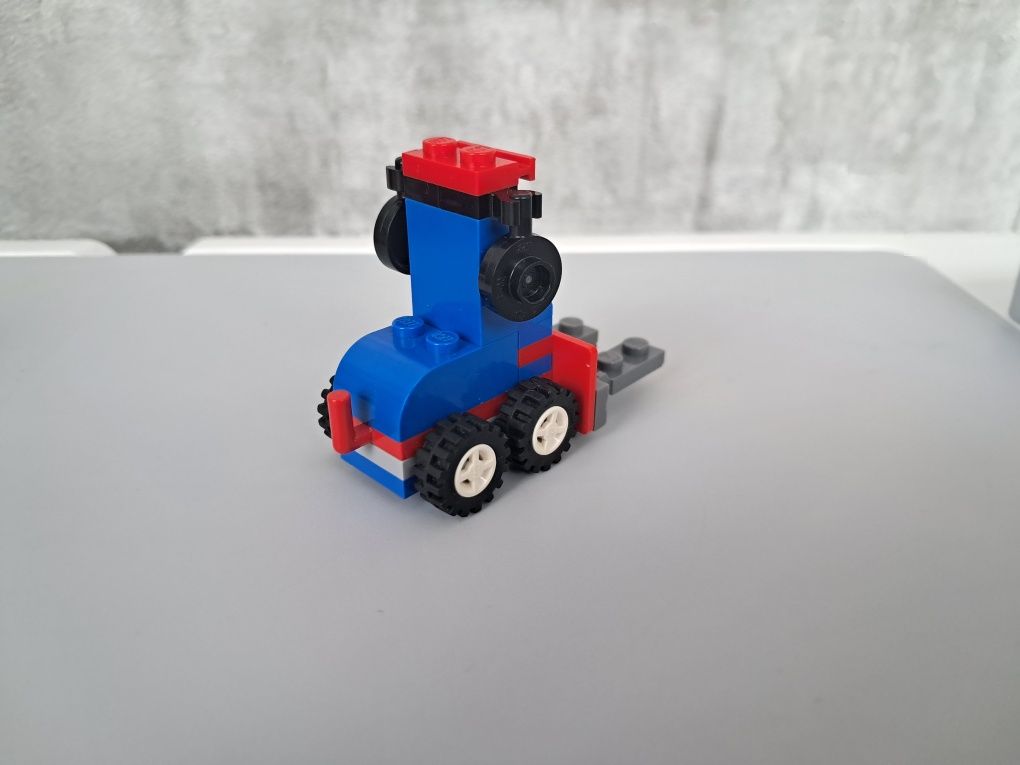 Lego cars       .