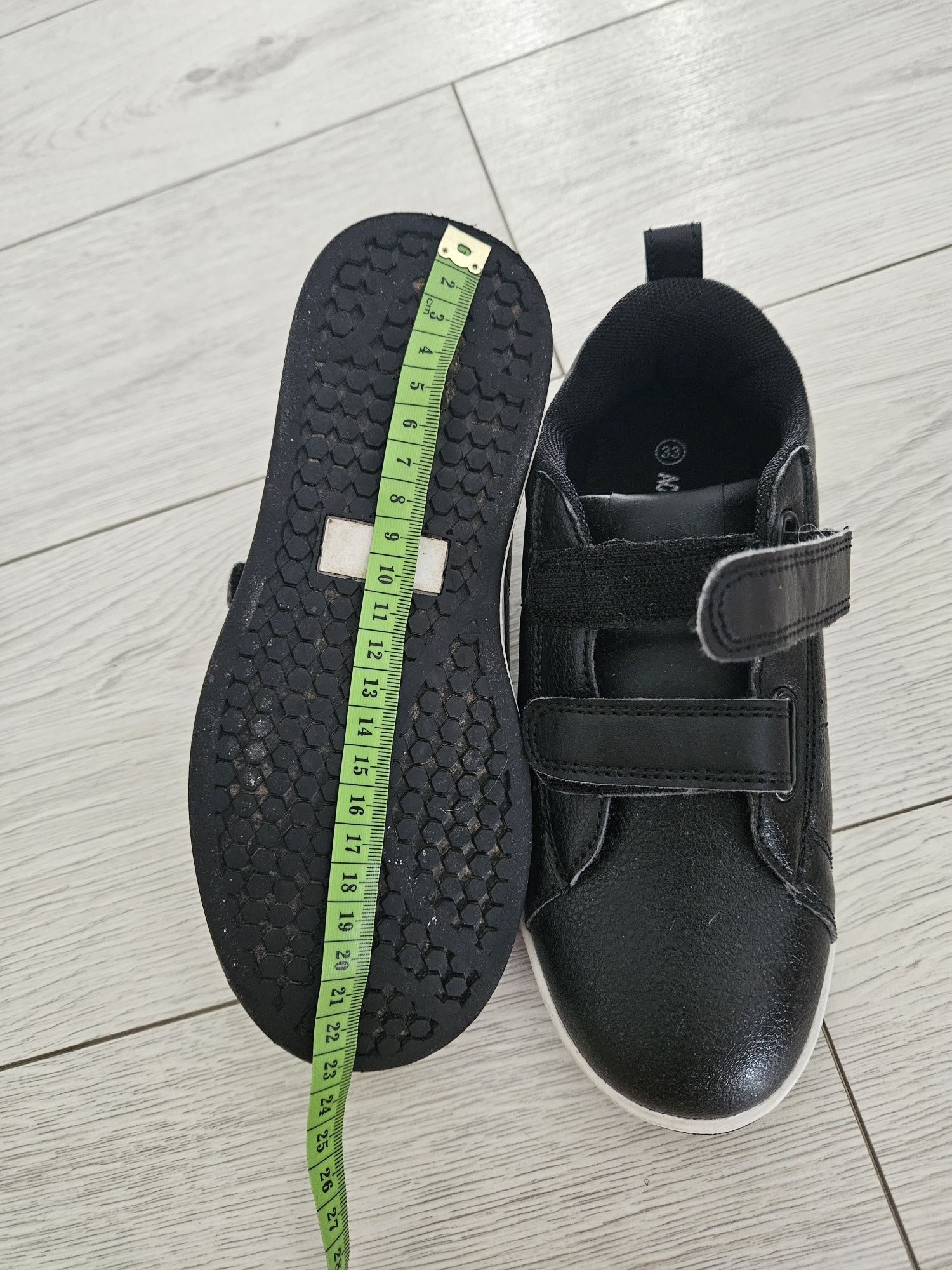 Buty chłopięce ccc rozm. 33