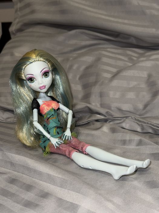 Монстер Хай Лагуна День Фото