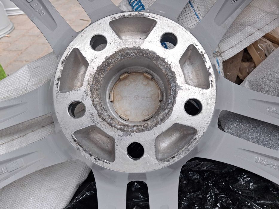 4x felgi R18 5x108 Ford S-Max Kuga Mondeo C-Max Volvo S60 S80 XC60 XC9