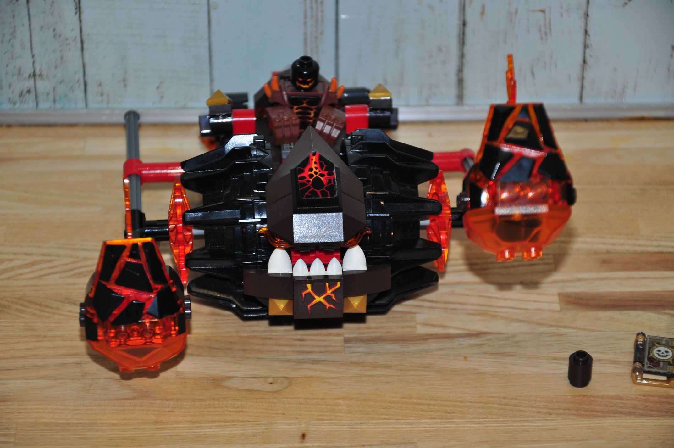 Z0095. Zestaw LEGO Nexo Knigts 70313-1 Moltor's Lava Smasher