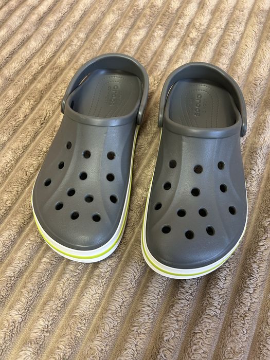 Продам оригінальне взуття від CROCS