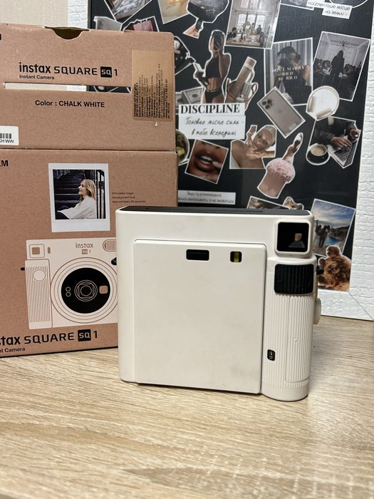 Полароїд Fujifilm INSTAX Square SQ1 Chalk White