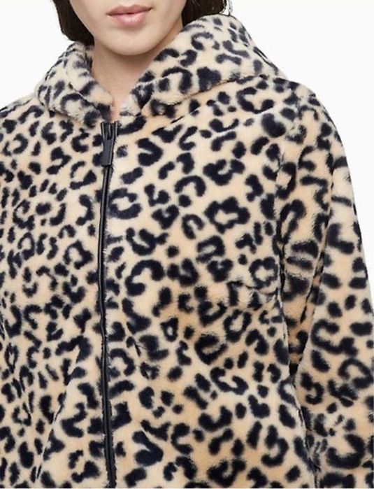 Куртка Calvin Klein с капюшоном із штучного хутра, леопардова