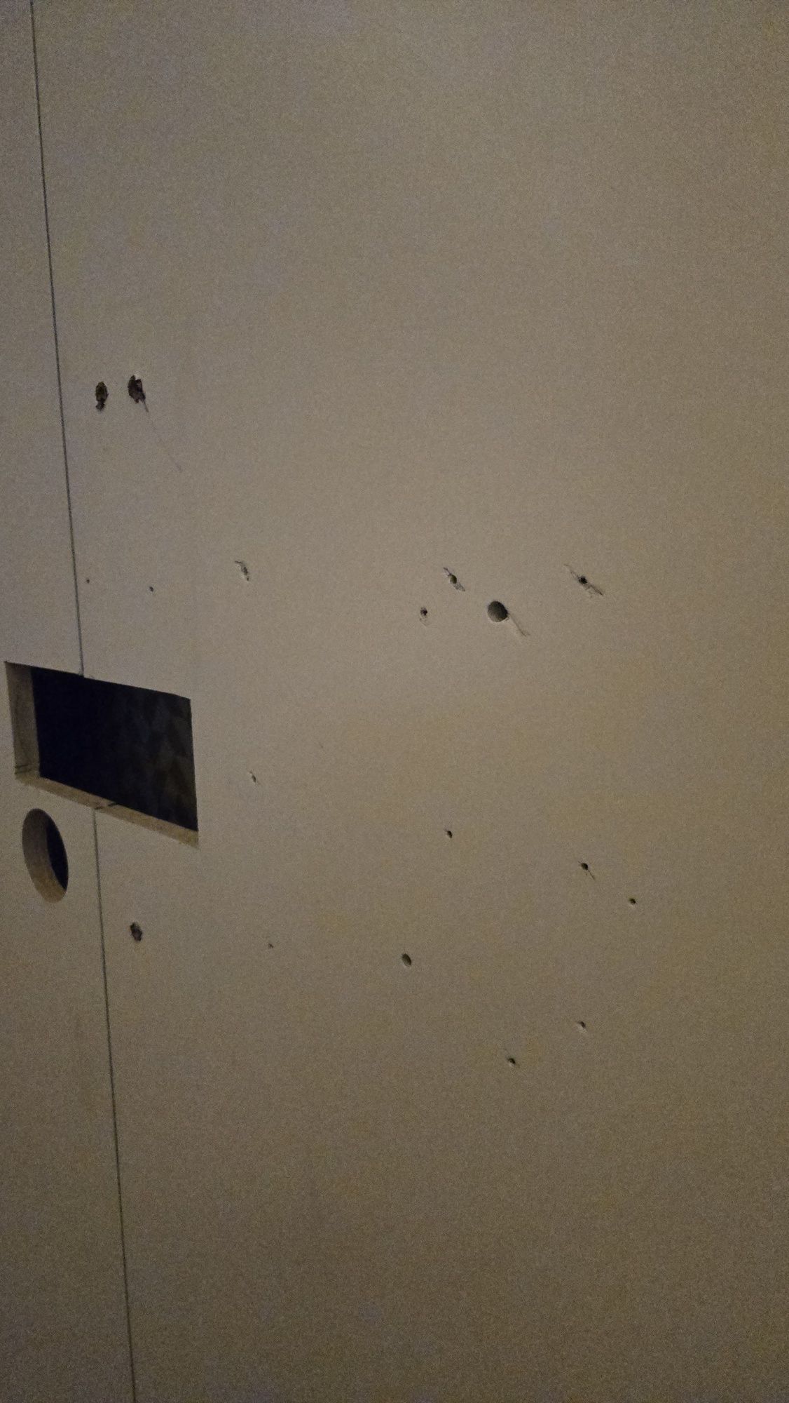 Scianka rtv pod telewizor biała glamour wolnostojaca
