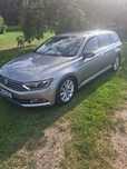 Volkswagen Passat VW PASSAT 2.0 TDI BLUEMOTION, DSG niski przebieg, drugi komplet opon