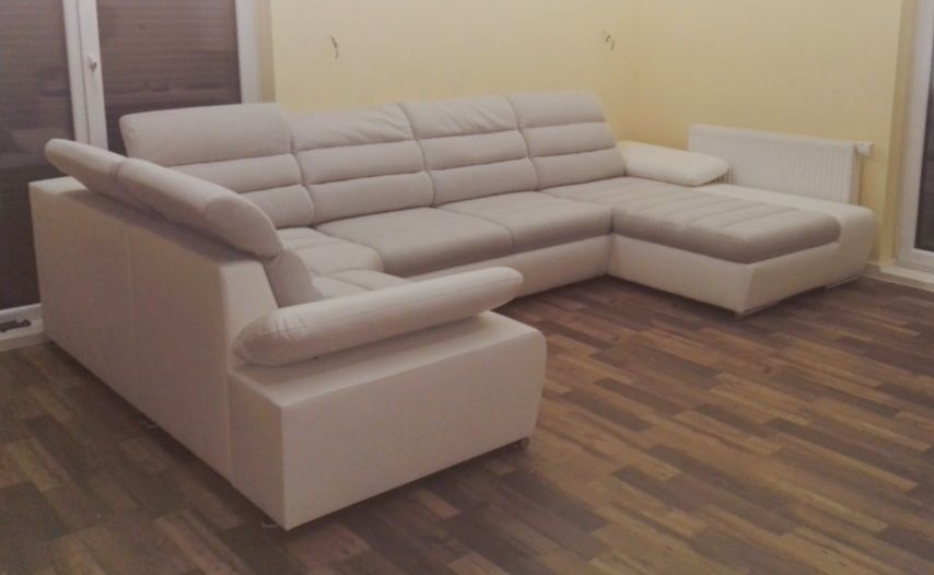 Meble salon jadalnia - narożnik + stół + krzesła