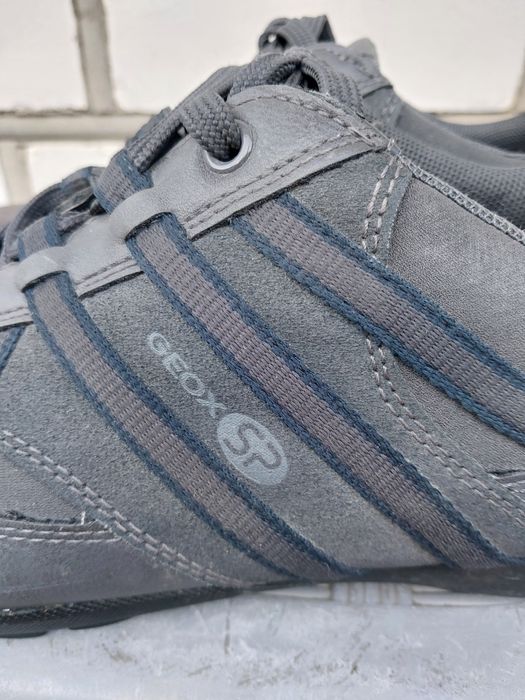 Geox кроссовки мокасины оригинальные раз 42-42.5