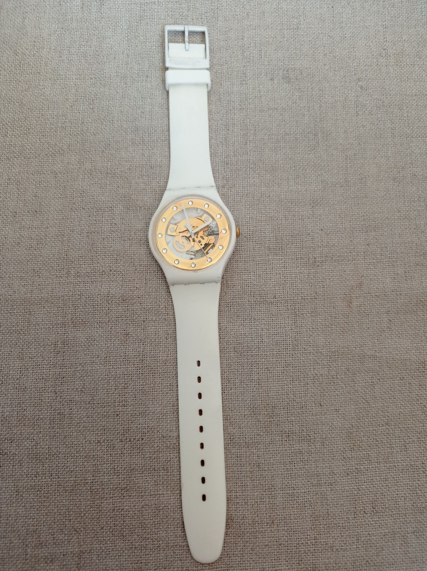 Часы женские Swatch