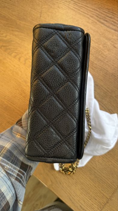 Сумочка від Marc Jacobs! Оригінал!Супер вмістка та стильна !