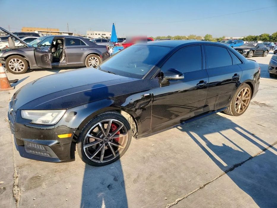 Audi A4 Limousine Super Oferta, mały potwierdzony przebieg! W drodze