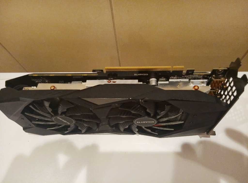 Gigabyte GeForce GTX 1660 Ti WINDFORCE OC 6GB