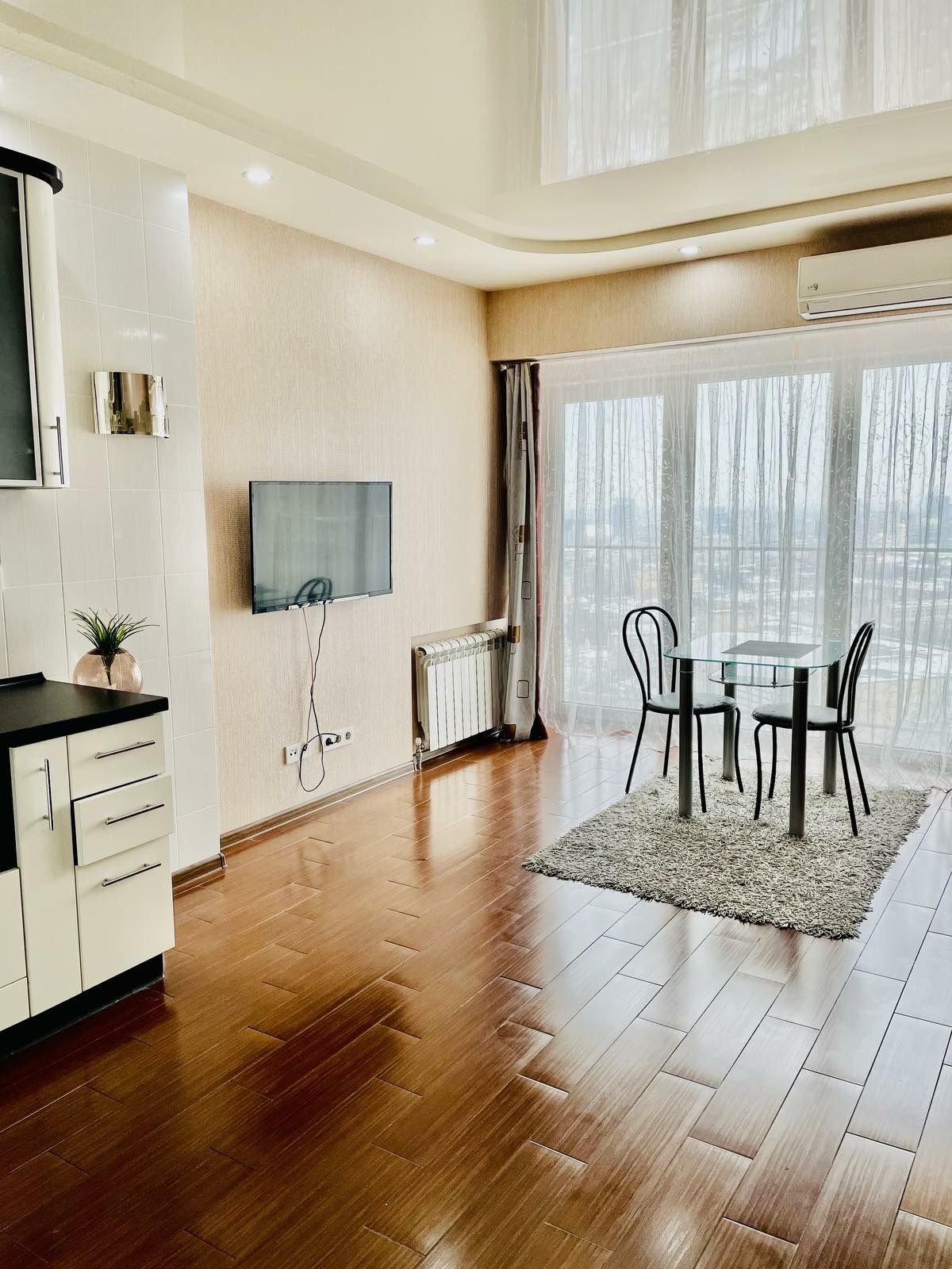 Apartments. Центр. Кирова 27д. 2 часа 400грн.Актуально