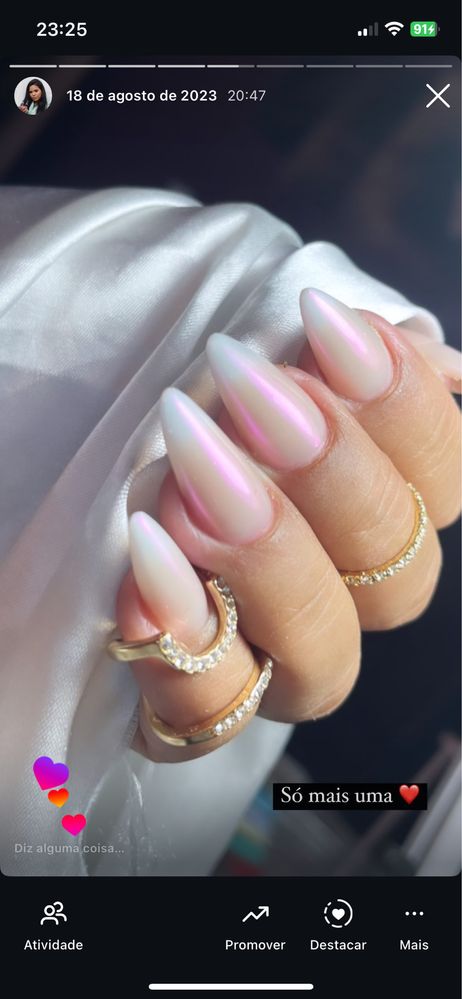 Alongamento de unhas