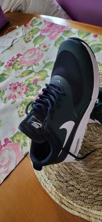 Adidasy  damskie Air Max Thea r.38 ale to jest 37.5 /37 granatowe