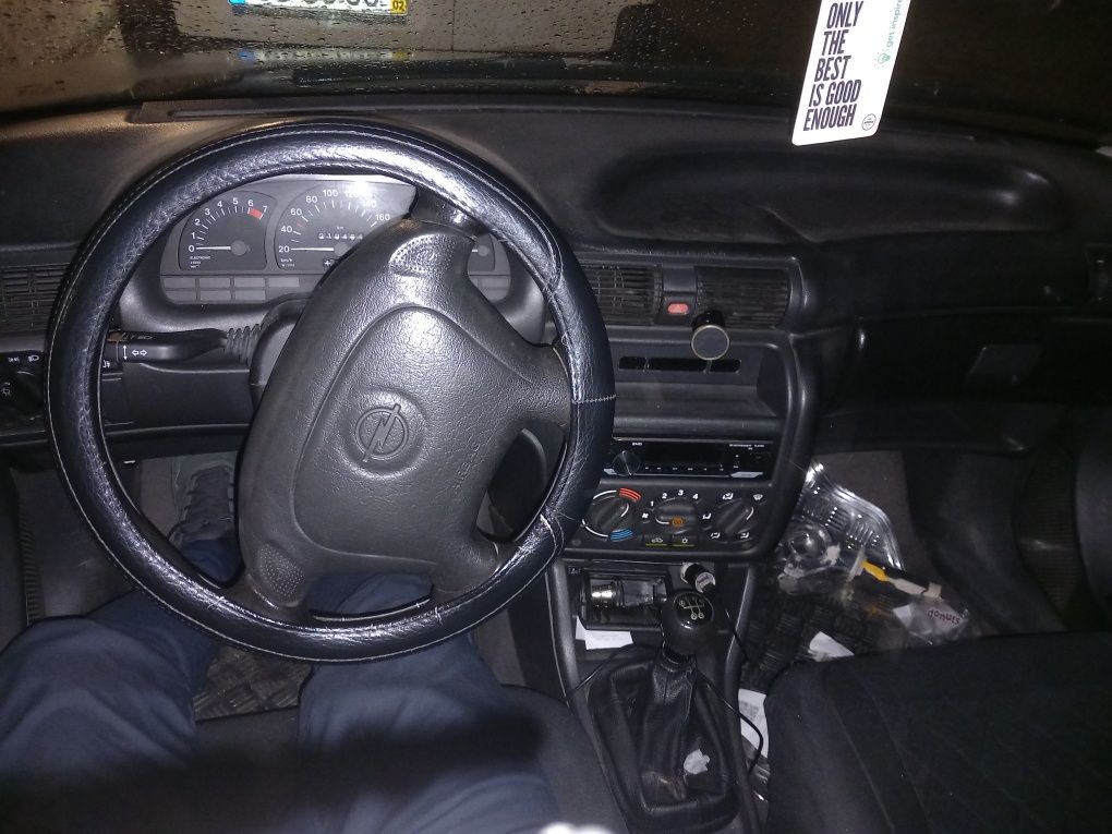 Astra 1.4 16v ano 97