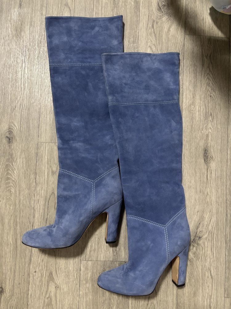 Замшевые сапоги Brian Atwood
