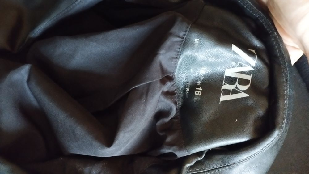 Blusão preto couro Zara