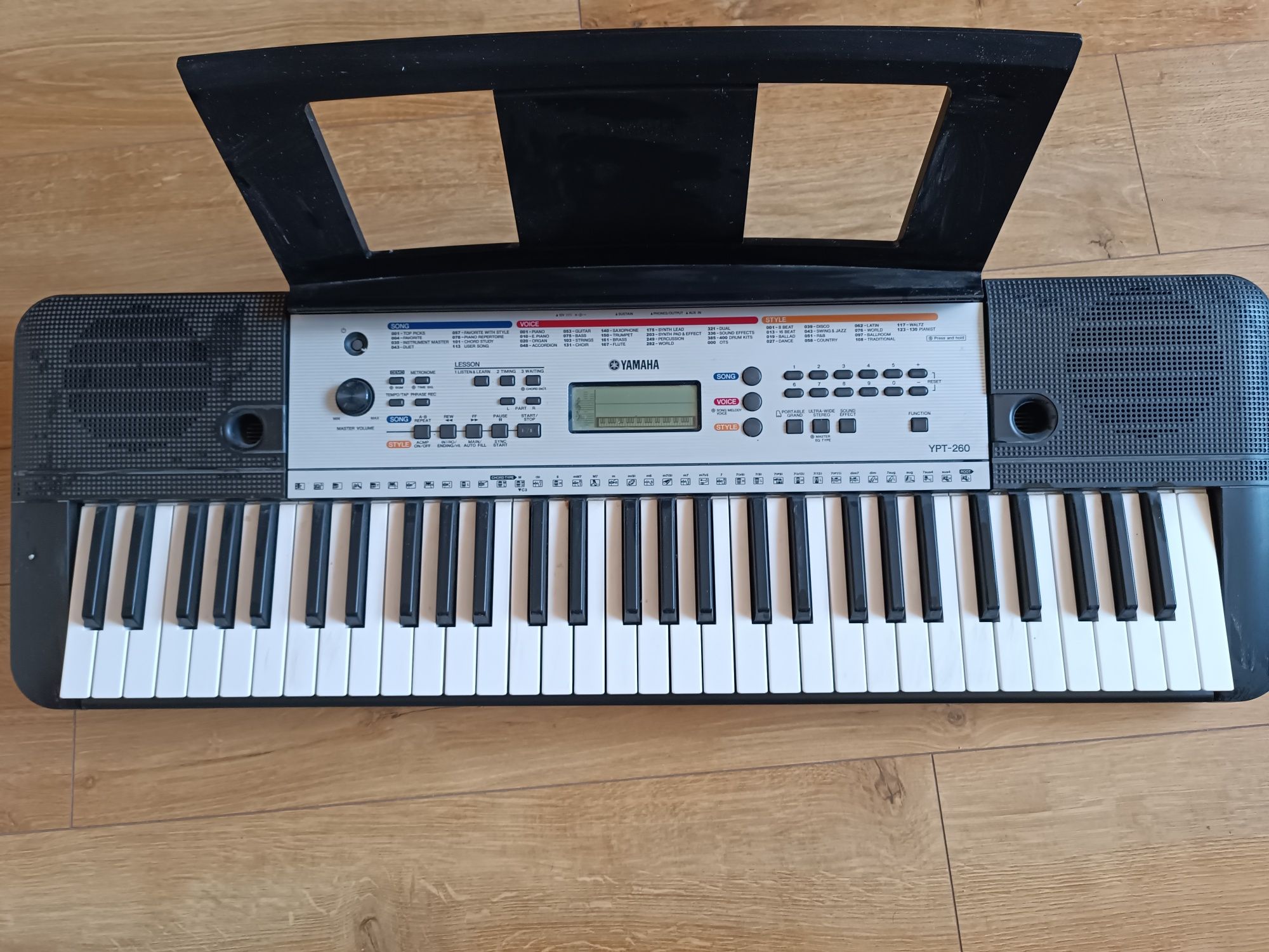 Keyboard Yamaha YPT 260