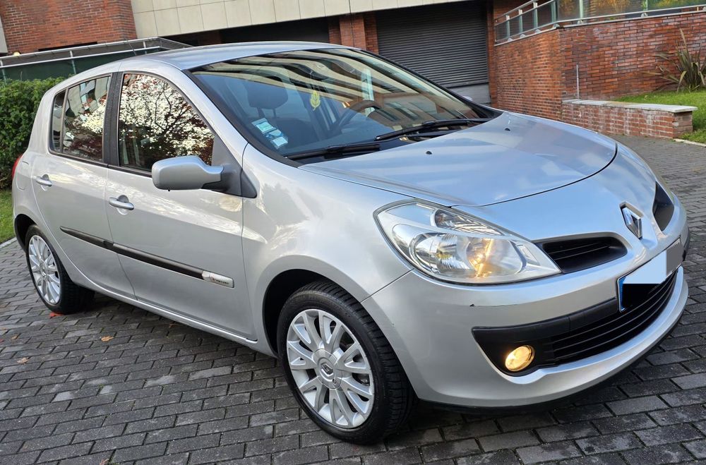 Renault clio 1.5dci nacional Versão rip curl impecável
