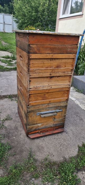 Улей 10 рамочный Дадан. Корпуса, суш, рамки