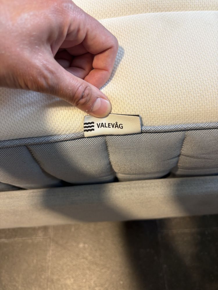 Łóżko + materac IKEA