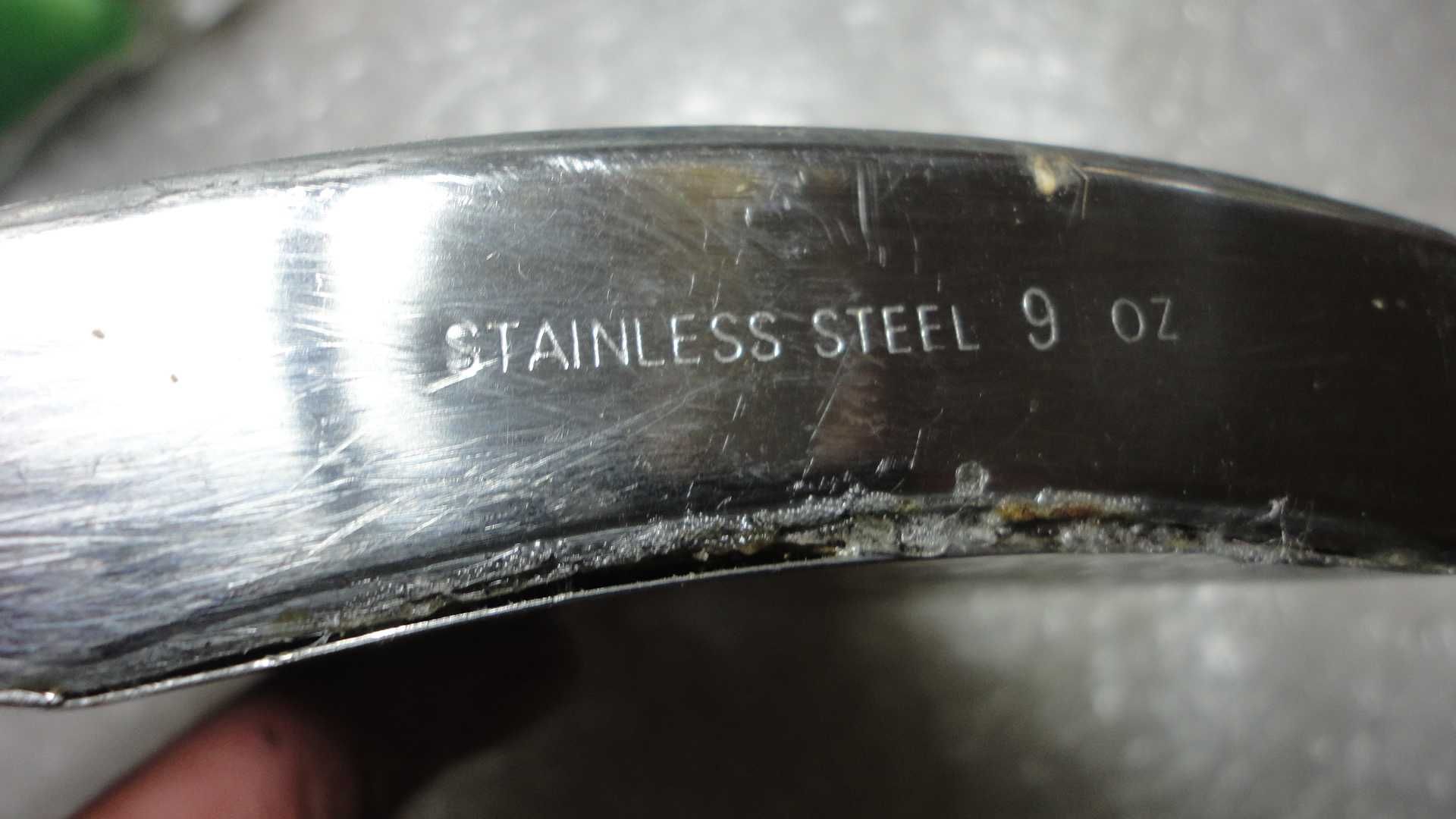 фляга нержавейка 9 oz - 255,146гр. - брак