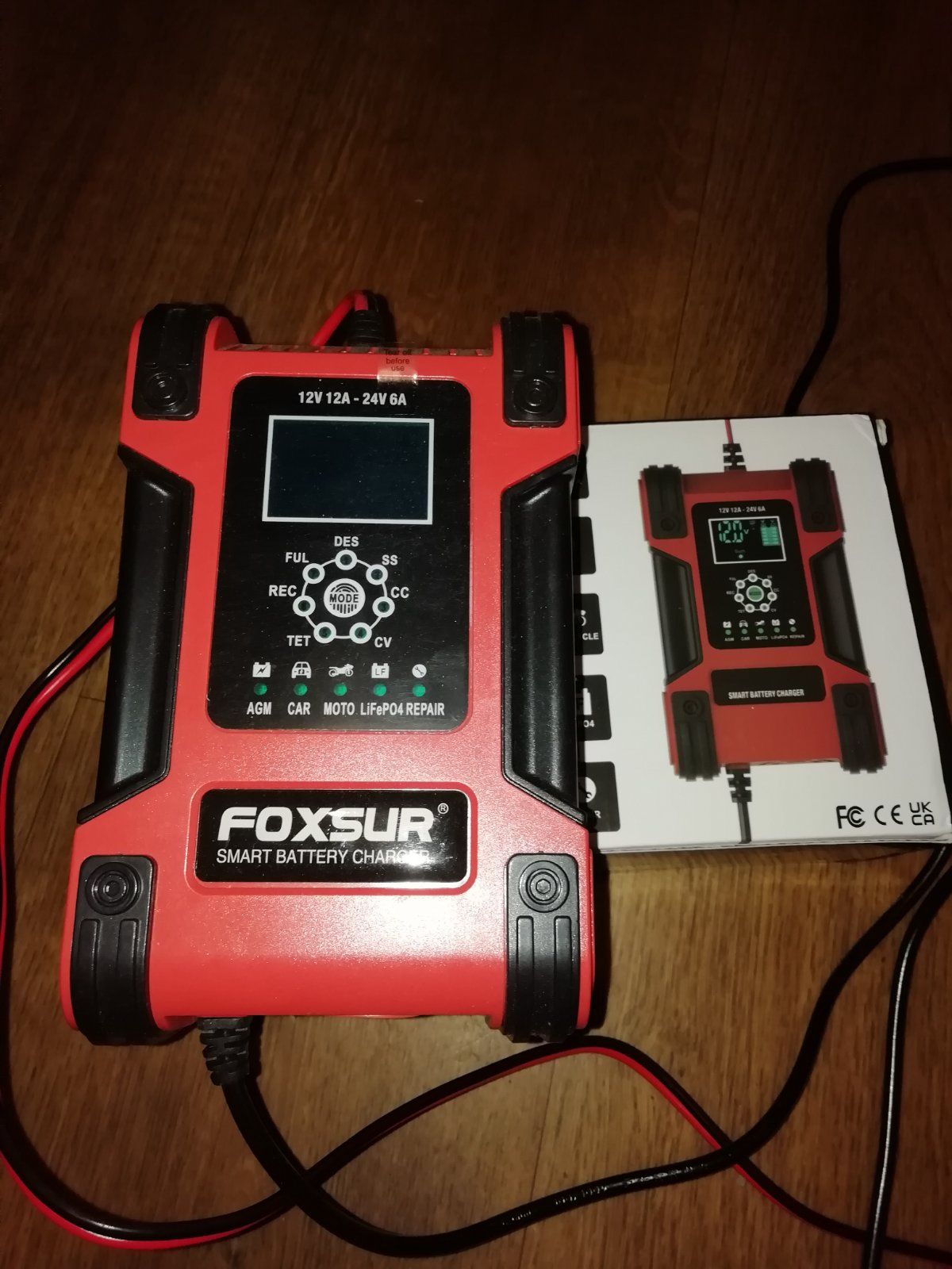 Зарядний пристрій для акамуляторів
Продам оригінальну зарядку FOXSUR 1