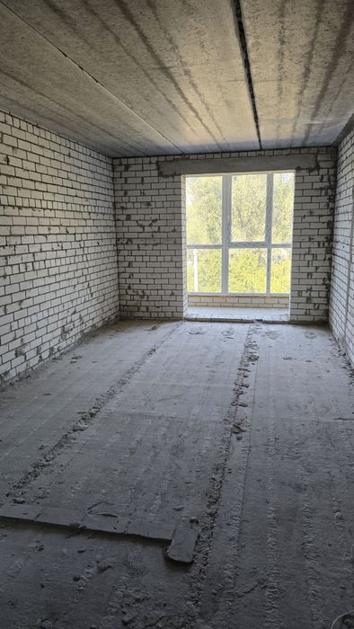 Продам квартиру новострой ЖК Левобережный левый берег ипотека єОселя
