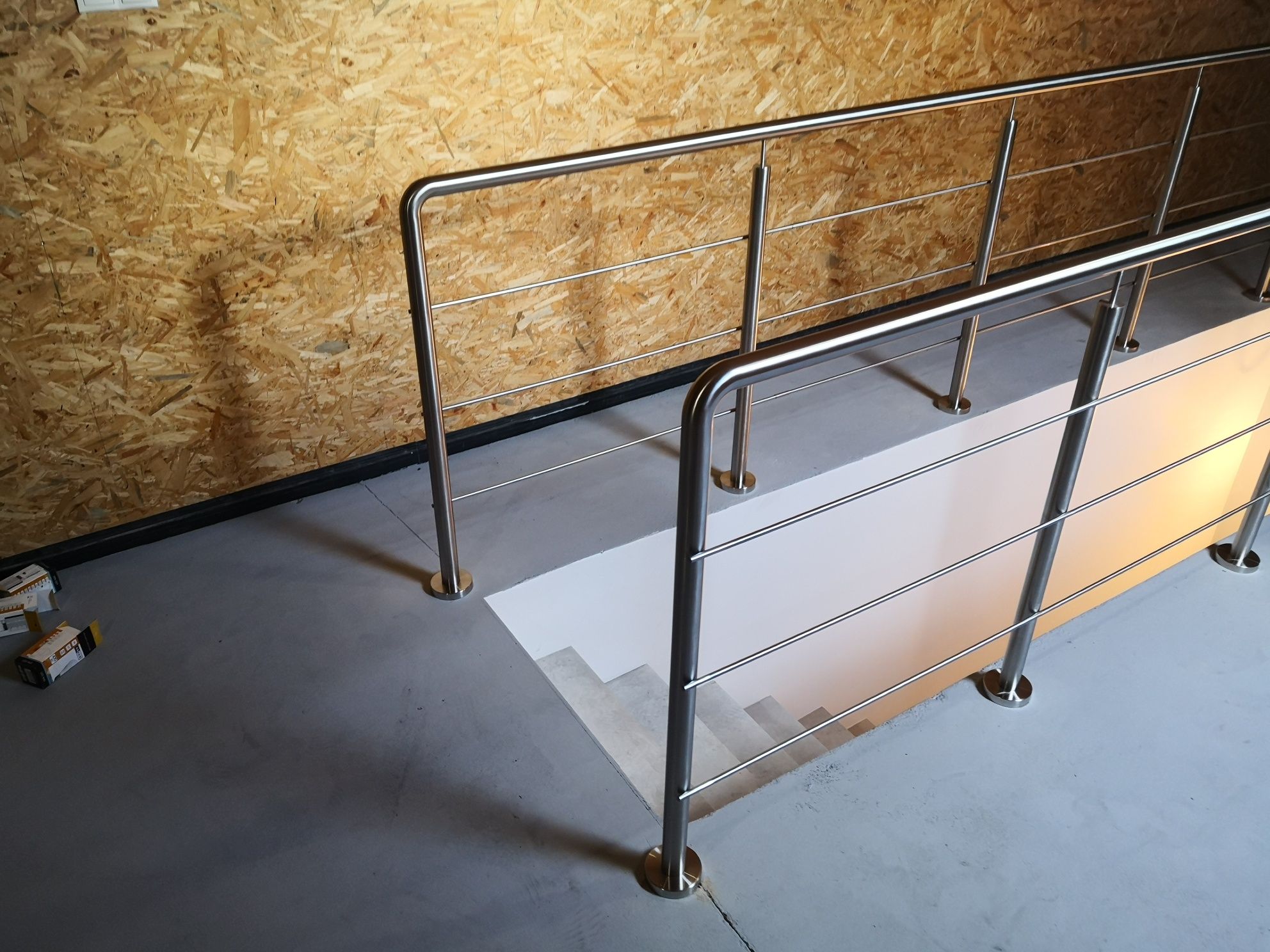 Balustrada barierka nierdzewna balkon zabezpieczenie inox