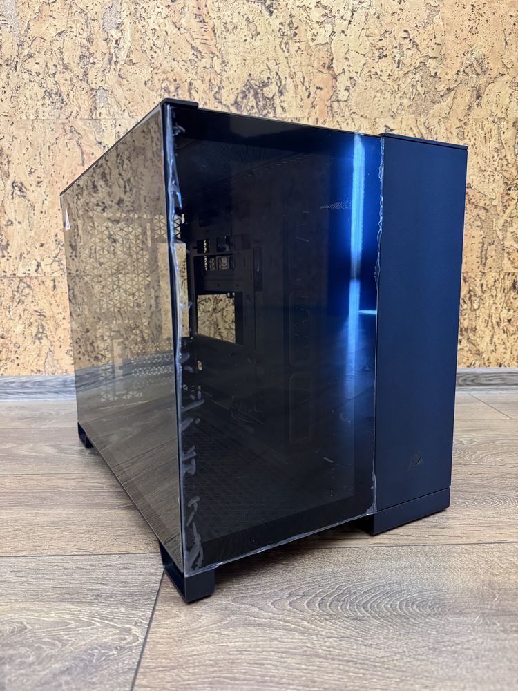 Корпус Corsair 2500X
