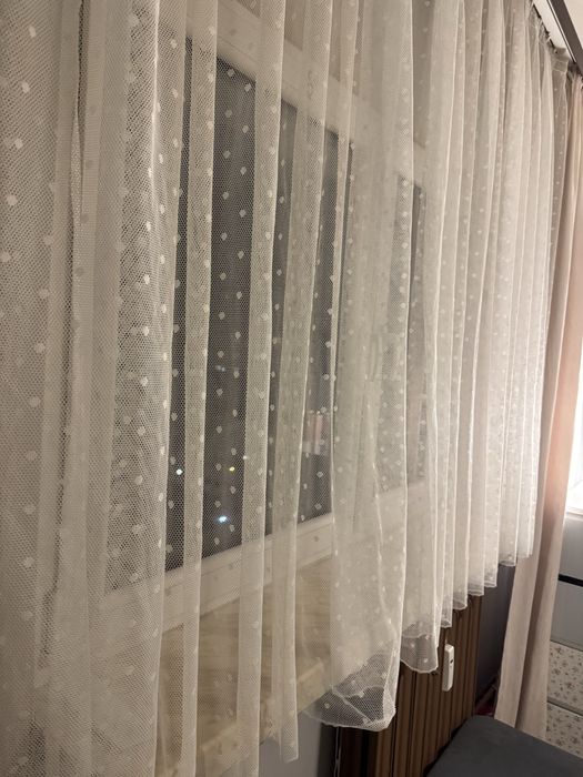 Firanki 155x300 biale w kropeczki biale