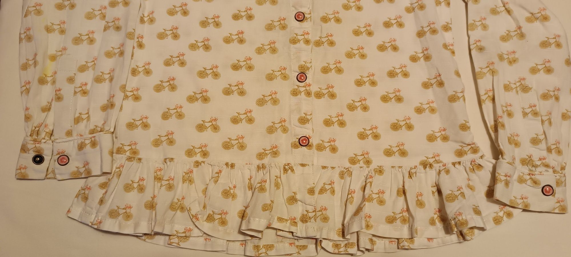 Camisas menina 6 Anos. Como Novas