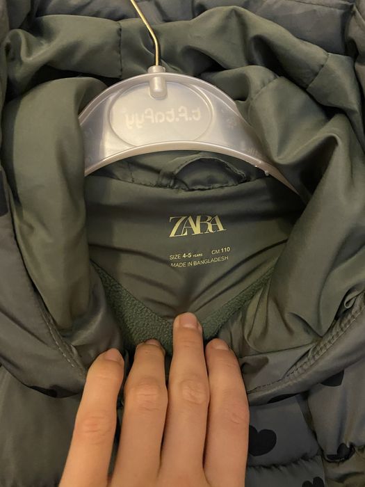 Куртка Zara 104 4-5 роки