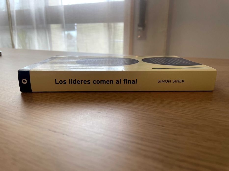 Los lideres comen al final - Book (Spanish Edition)