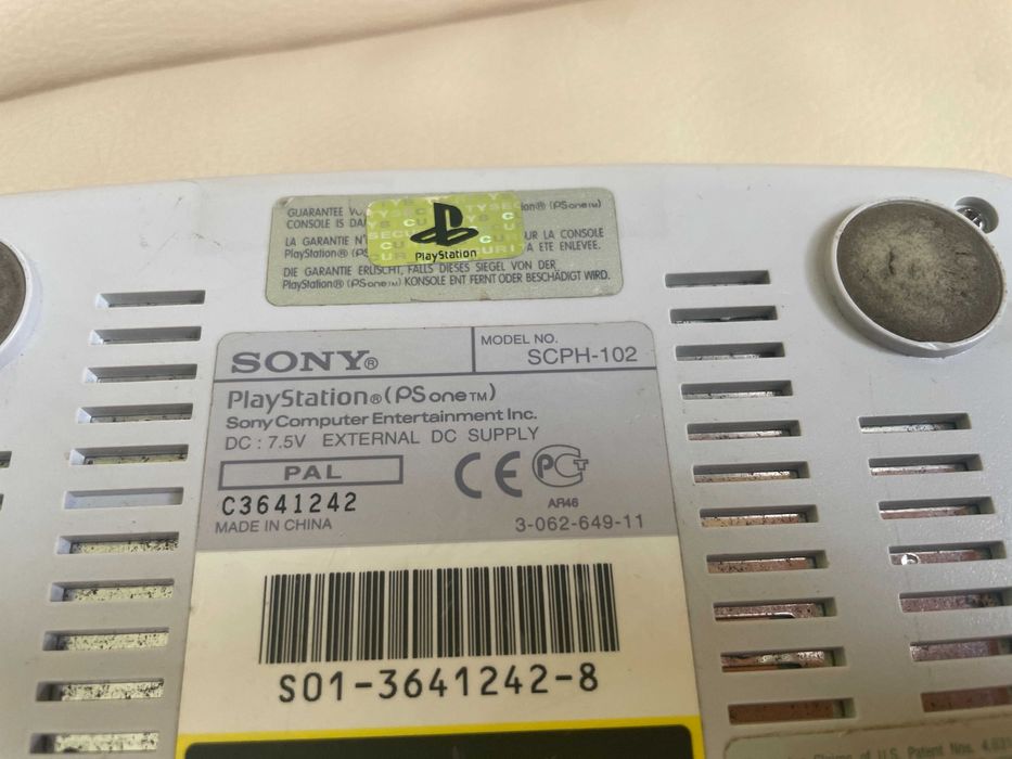 Konsola PlayStation 1 PSone SCPH-102 Przerobiona CHIP + Gratis